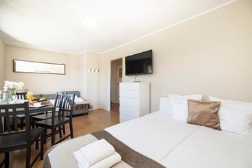 Riviera Residence Apartments