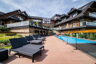 מלון דירות Złoty Groń Resort & Spa