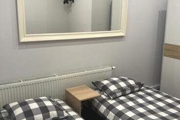 ユースホステル Piwnica