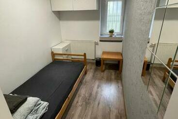 هاستل Pokoje Kwatera Prywatna