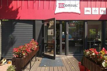 ベッドアンドブレックファースト Bb Consul