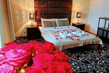 Bed and Breakfast Pensjonat Poranna Rosa