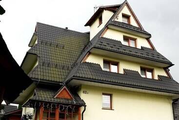 住宿加早餐  Willa Dziubas Z Jacuzzi & Sauną