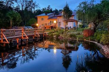 Gospodarstwo Agroturystyczne Pod Lasem Maria Płazio