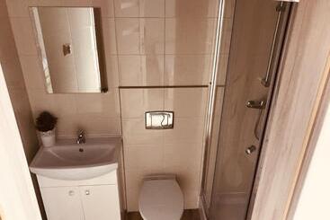 Pokoje Gościnne Lena