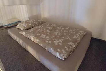 هتل آپارتمان Mostowa 3