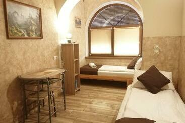 פנסיון Apartament I Pokoje Gościnne Gniezno