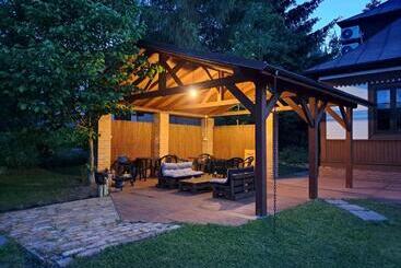 פנסיון Willa Milonga