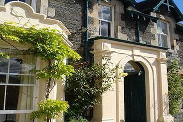 Ellangowan House Bed And Breakfast