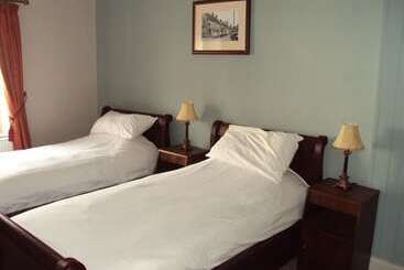 호텔 The George Inn