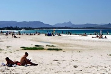 Main Beach Apartments