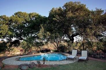 Пансион Kings Camp