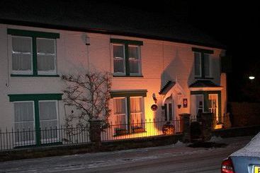 ペンション The Beeches Guest House