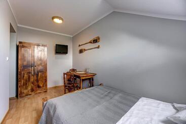 فندق صغير Noclegi Reda