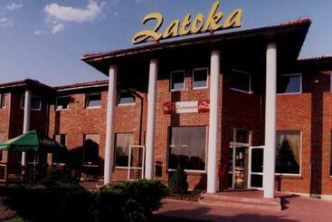 旅馆 Zatoka