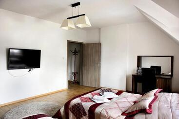 مبيت وإفطار Wodnik