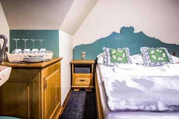 Gościniec Stopków Okolice Gorący Potok Termy Szaflary Zakopane Agroturystyka