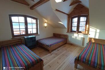 بنسيون Gniazdo W Parku