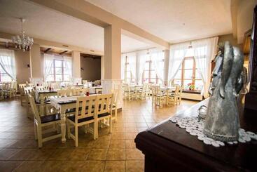 호스텔 Gościniec U Kowolki