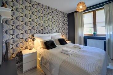 Apartamenty Sun Seasons 24   Komuny Paryskiej 45