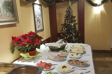 مبيت وإفطار Dom Wczasowy Przy Skałkach