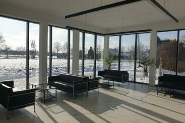 تختخواب و صبحانه Gościniec Nad Wartą