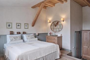 צימר Pałac Kamieniec