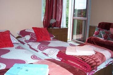 Gosciniec Nad Stawem