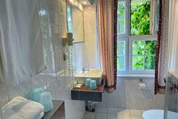 호텔 Zamek Podewils Krag