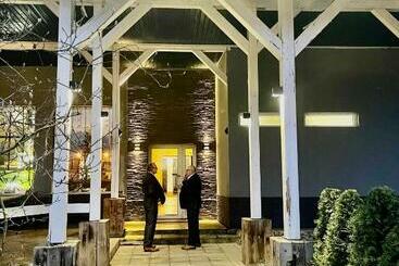 酒店 Polonez W Rymaniu