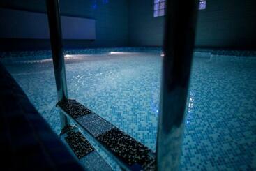 호텔 Rezydencja Mazury Spa & Lake