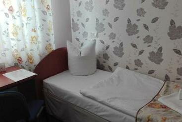 ペンション Artix