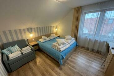 펜션 Wil Art Jastarnia Pokoje I Apartamenty