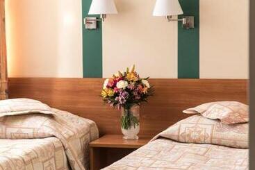 تختخواب و صبحانه Amicus żoliborz