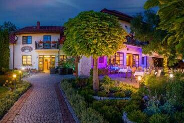 تختخواب و صبحانه Austeria Kazimierska