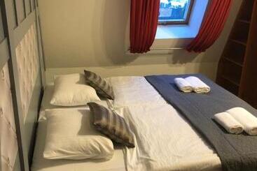 ベッドアンドブレックファースト Avila Park & Spa