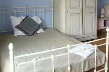 تختخواب و صبحانه Belle Epoque