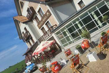 مبيت وإفطار Orlicka Skała