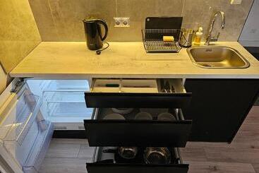 تختخواب و صبحانه Willa Kolor