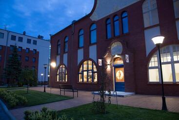 Glas-hotel 3*
