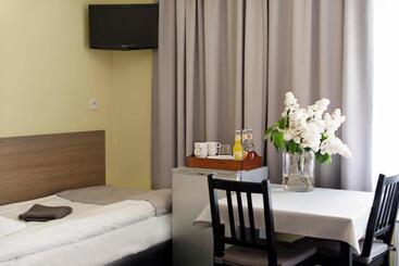 Hostel Azymut