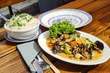 בית מלון כפרי Orange Przeźmierowo