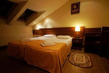 ホテル Rezydencja Spalska