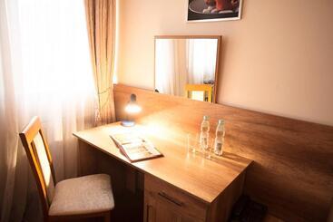 בית מלון כפרי Vector