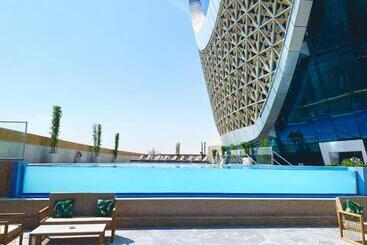 Velero Hotel Doha Lusail