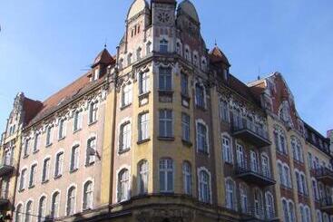 Jopi Hostel Katowice Centrum