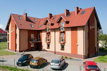 بنسيون Malinka