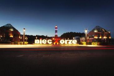 ペンション New Corner