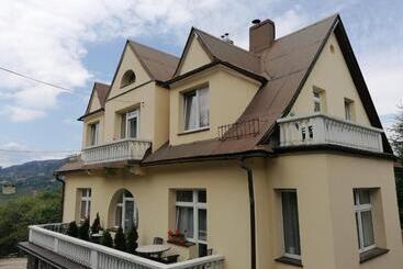 پانسیون Willa Pasja