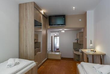 استراحتگاه Noclegi Abc